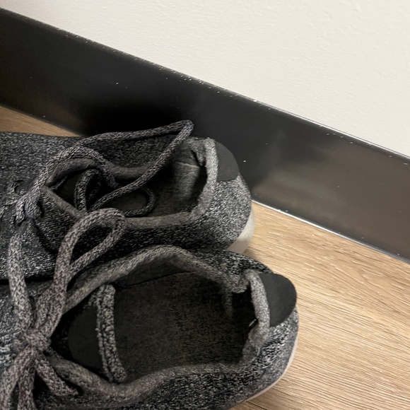 Allbirds Wool Runner Sneakers - Men's - Sustainable Footwear, Lightweight - Picture 3 of 5